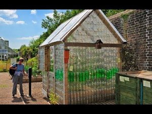 Теплица из пластиковых бутылок своими руками