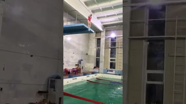 Я прыгаю с вышки.mp4 смотреть онлайн