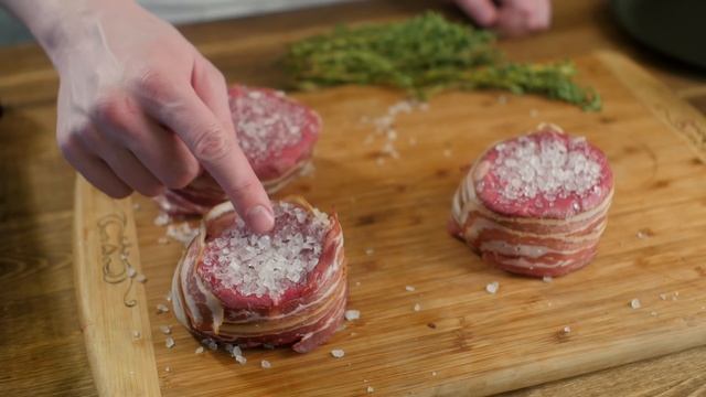 Славный Стейк. Филе миньон с гарниром. смотреть онлайн