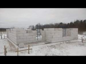 Облегченный газобетонный дом на забивных сваях. Часть 1. Фундамент, сваи и часторебритое перекрытие