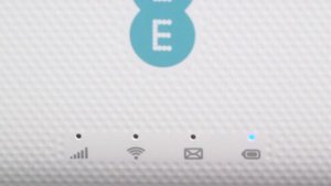 How to Setup the EE 4GEE Router