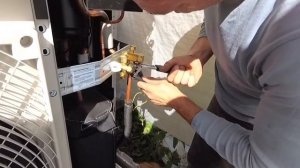 Воздушное отопление тепловым насосом воздух-воздух. Монтаж канального кондиционера.