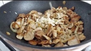 Как вкусно приготовить сушёные грибы ? Не обычный и эффективный рецепт ?