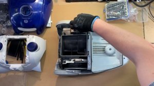 Disassemble Of ZAM6240 Vacuum Cleaner - Electrolux AirMAX - Power Control Doesnt Work