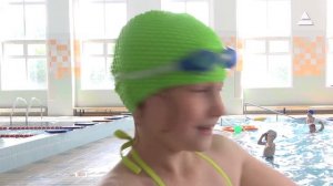 Спортивная жизнь. Соревнования в бассейне