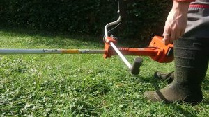 Husqvarna 235R