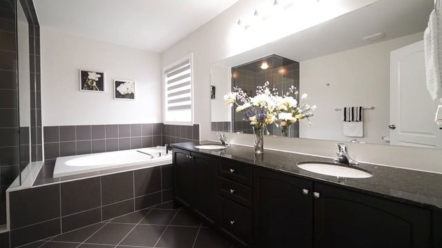 24 Hamilton Court, Caledon Home for Sale - Real Estate Properties for Sale