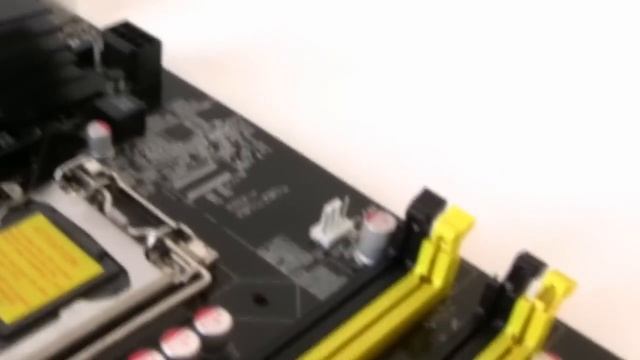 Foxconn P67A-S LGA1155 Sandy Bridge Preview + Unbox смотреть онлайн