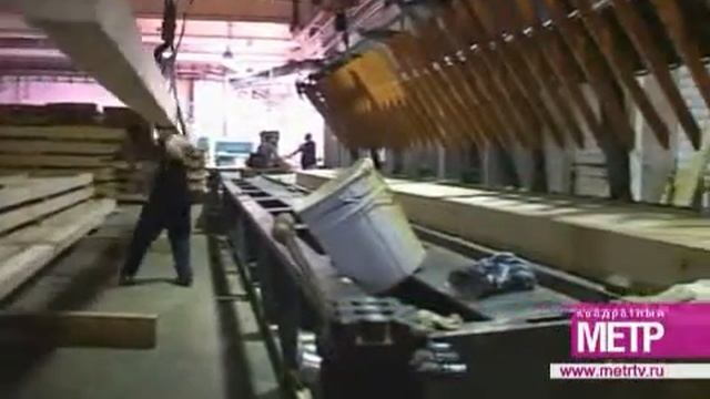 Клееный брус: сначала хотели баню, а построили гостевой дом