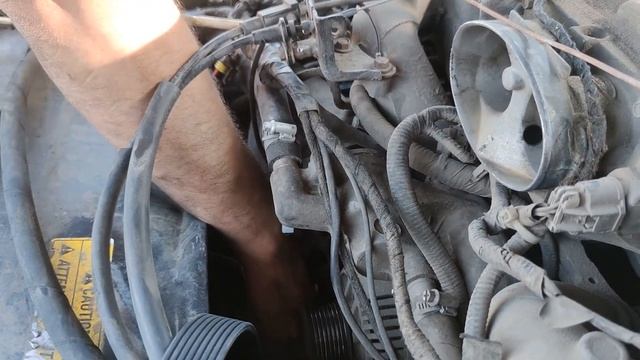 Линкольн Навигатор 1 (Замена агрегатного ремня) смотреть онлайн