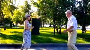 НРАВИТСЯ МНЕ,НРАВИТСЯ !!!ТАНЦЫ СЕГОДНЯ ВОЗЛЕ МАРКА БЕРНЕСА!!!