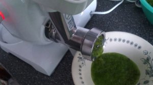 Варенье из крыжовника - Кухонная машина Bosch MUM54251