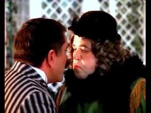 Я тебя поцелую... Потом...  Если захочешь