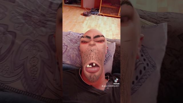 сделал пластическую операцию 
#юмор