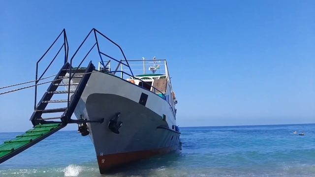 Гагра отель Европа пляж 2