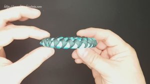 Двойной цветной браслет из паракорда со змеиным узлом