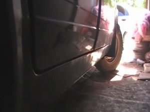 Покраска элементов из баллончика в гаражных условиях (480p)