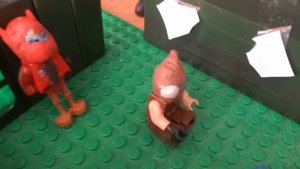 аниматроники идут в цирк на лифте