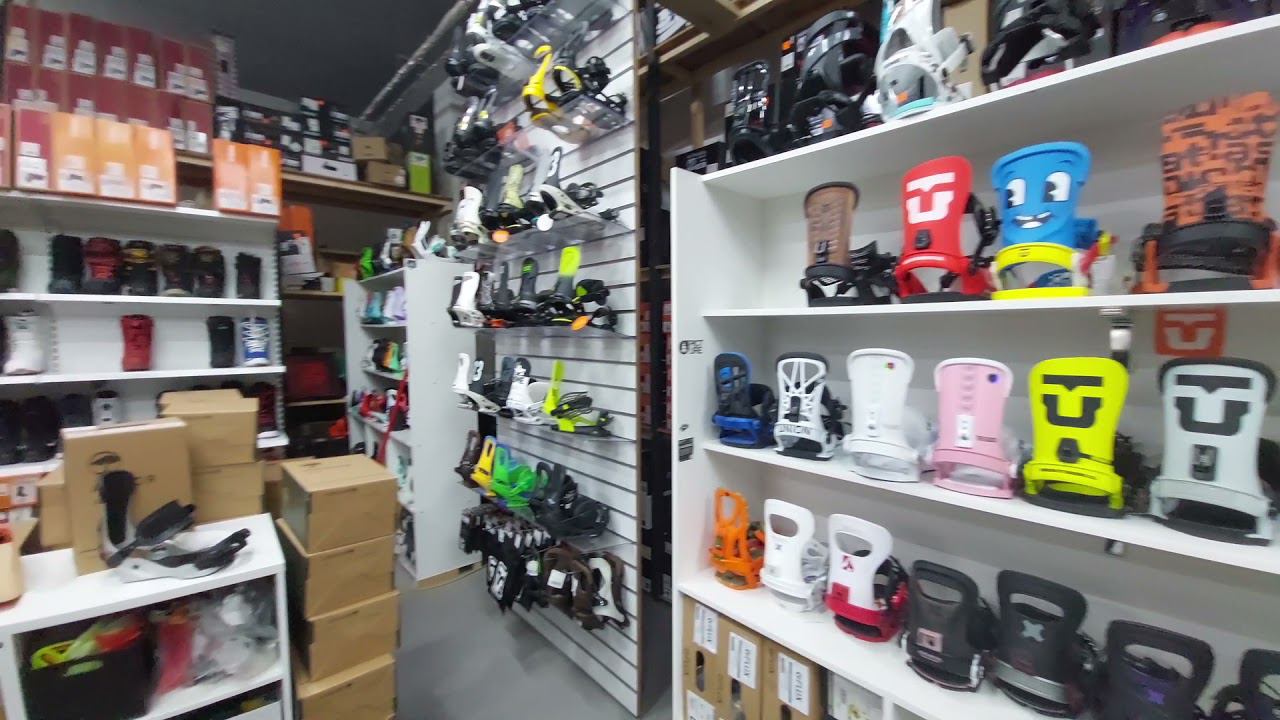 Собираюсь в Шерегеш. Ботинки, крепления, шлем и маска. Ничего интересного. Делюсь своим настроением. смотреть онлайн