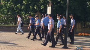 Зачем Ленин переименовал полицию в милицию, а Медведев вернул все обратно