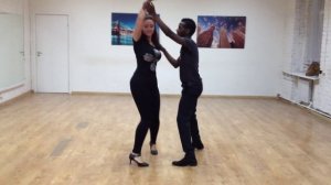 Bachata. Junior and Arina (Mambo GROUP)