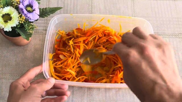 Համեղ աղցան սմբուկով և գազարով/Вкуснейший салат с баклажанов и моркови смотреть онлайн