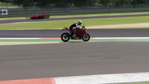 Ducati 1299 Panigale S vs Bugatti Chiron vs Ferrari SF90 Stradale at Vallelunga