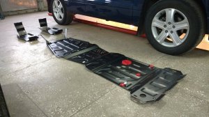 Suzuki Grand Vitara / Escudo 2005-2016. Защитный комплект