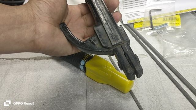 Отличный держатель электродов от Esab30725121256 смотреть онлайн