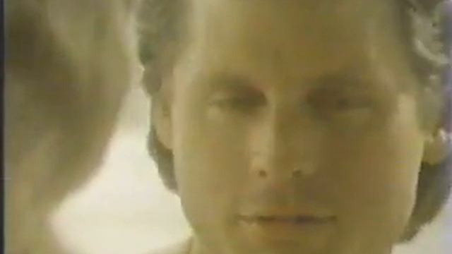 Secret Solid Antiperspirant Commercial смотреть онлайн