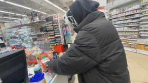 АКУЛИЧ И ХОЛИМАН ПОКУПАЮТ ШОПЯТЬСЯ | ИРЛ СТРИМ