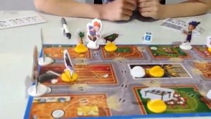 Играем в Клуэдо Джуниор, кто же съел торт. How we play CLUEDO JUNIOR