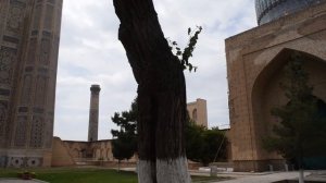 Самарканд(Samarqand). Мечеть Биби-Ханым(Bibi-Xonim masjidi).