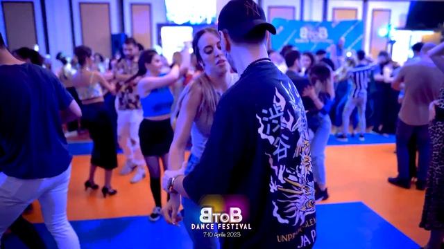 Sara Linaza & Marius G. bachata social dance @bachatasensual 7-10 April 2023 смотреть онлайн