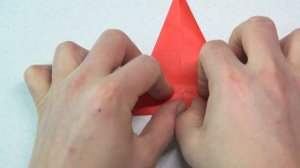 Triangular Dominoes Fall Left and Right - Simple Origami Tutorial