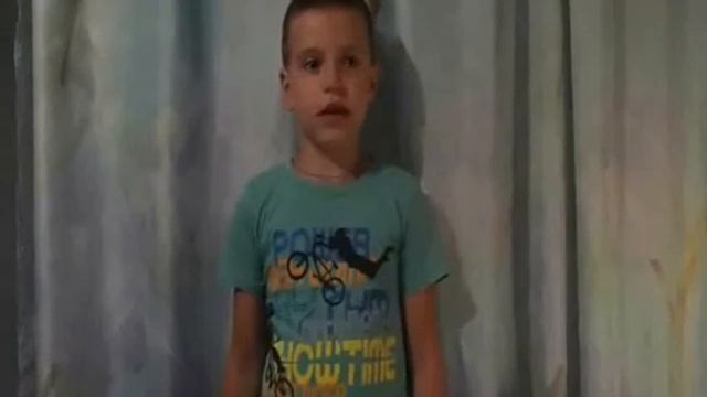 Есенин Сергей Александрович «Над окошком месяц» смотреть онлайн