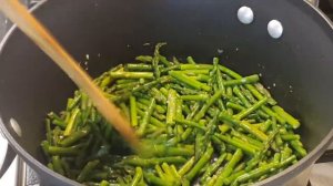 Como hacer SOPA DE ESPARRAGOS CREMOSA, fácil de hacer y con pocos ingredientes #lowcarb #keto