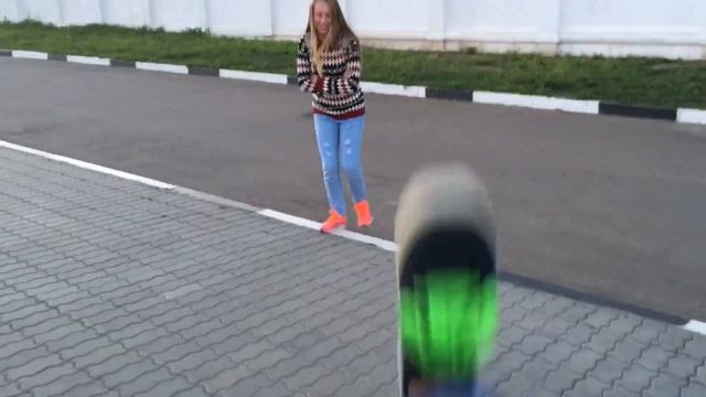 Поза богомола/Накупили всего/Портим кадр/25 августа 2016г. смотреть онлайн