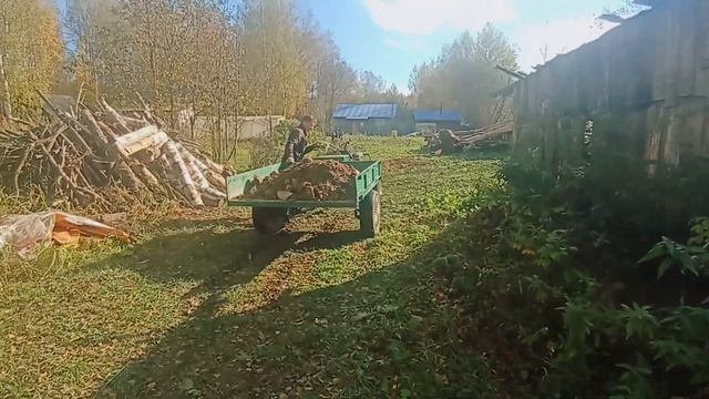 Вспомнил что такое мотоблок, помог нам на стройке)