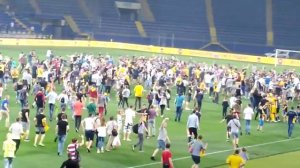 Прощальный матч Саши Горяинова. Половина стадиона выбежало на поле. 23.05.2018г.