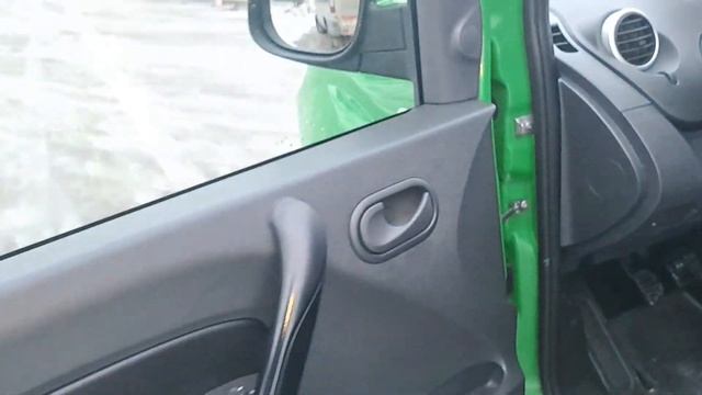 Renault Kangoo смотреть онлайн