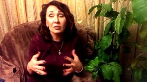 Как и почему женщины врут мужчинам? Причины женской лжи