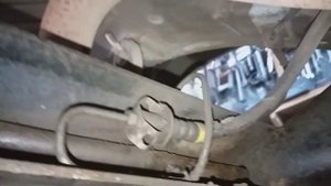 Замена задней балки после бокового удара на Лада Гранта