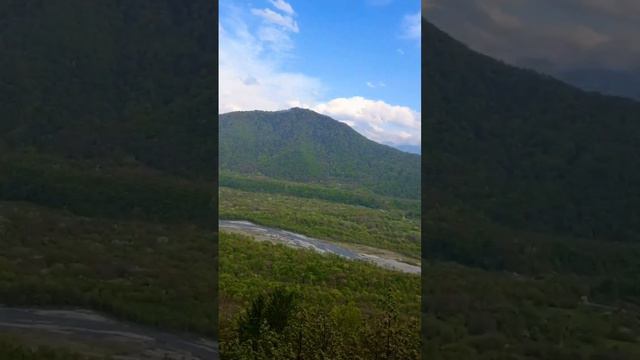 Продолжаем лазать с нижней страховкой. Круто когда есть места рядом с городом. Спасибо Владикавказ