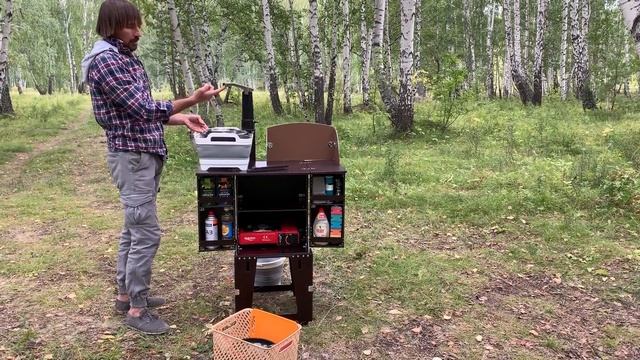 Обзор. Кемпинговая кухня с мойкой и помпой. / Camping kitchen with water pump and sink. смотреть онлайн