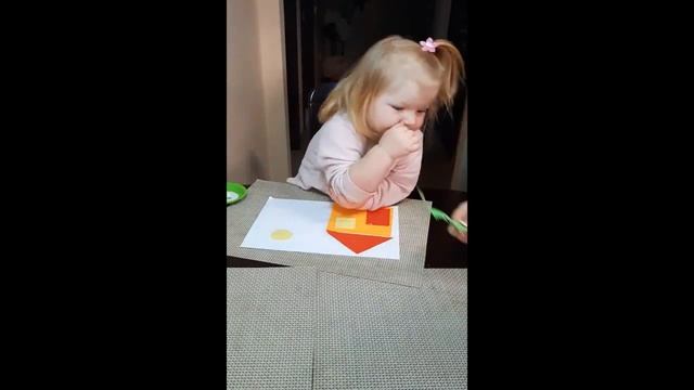 Домик аппликация из бумаги  ( 2-3 года). Поделка из цветной бумаги