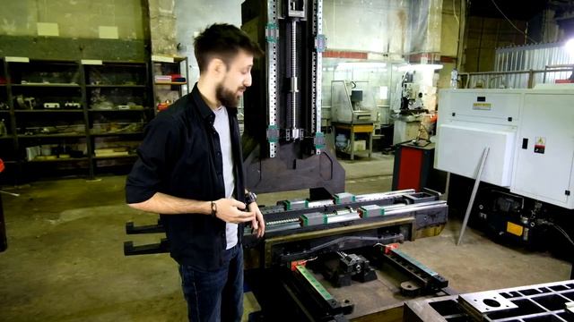 Сборка фрезерного ОЦ с ЧПУ "Малыш" своими руками / Даркстон смотреть онлайн