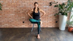 Инструктор по пилатесу Маша Кинаш. Как спасти позвоночник от усталости?