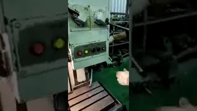 2н125 Вертикальный сверлильный станок. Видео в работе