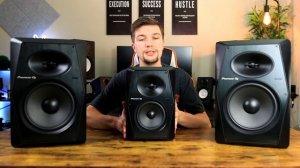 Best 8" Studio Monitors in 2021?? - Pioneer DJ VM-80 Studio Monitors (Unboxing & Review)